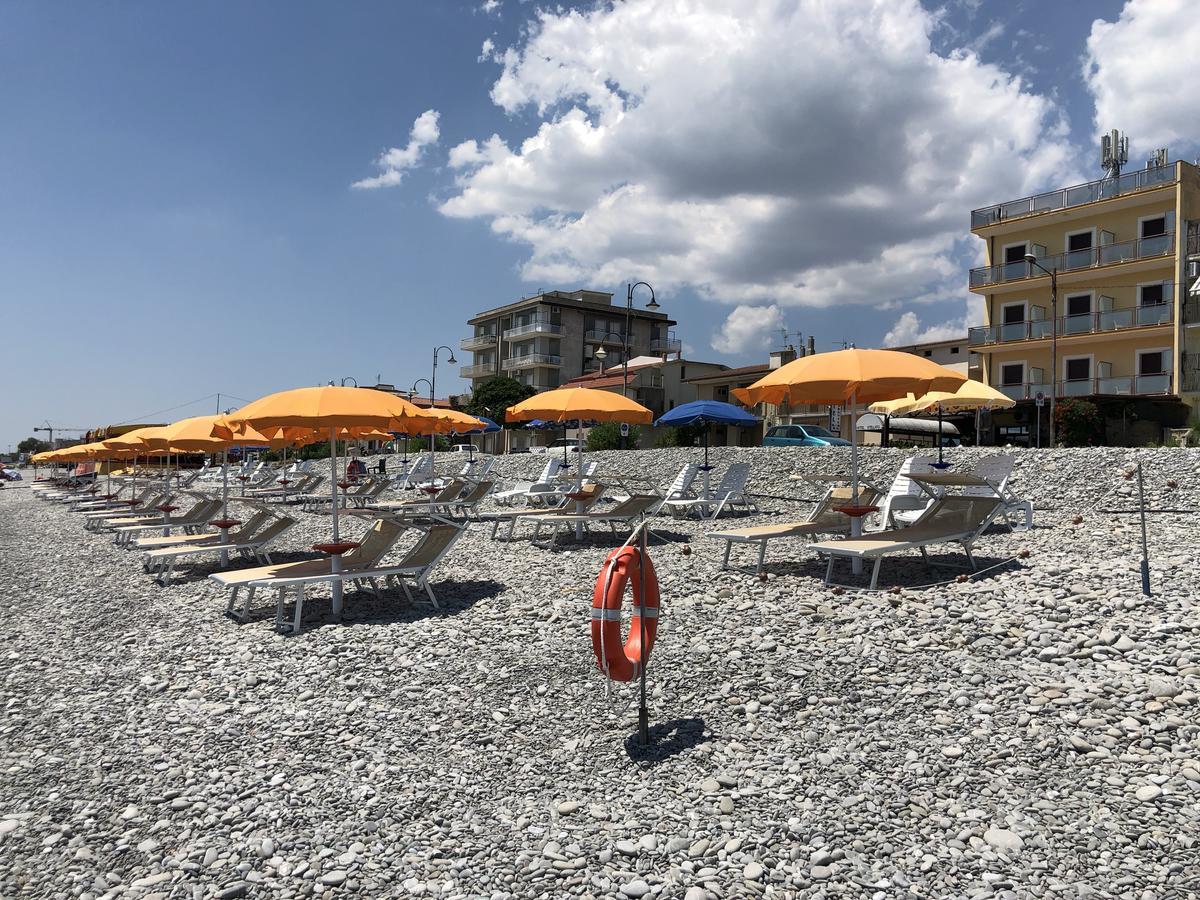 Hotel Ristorante Stellato Trebisacce Luaran gambar