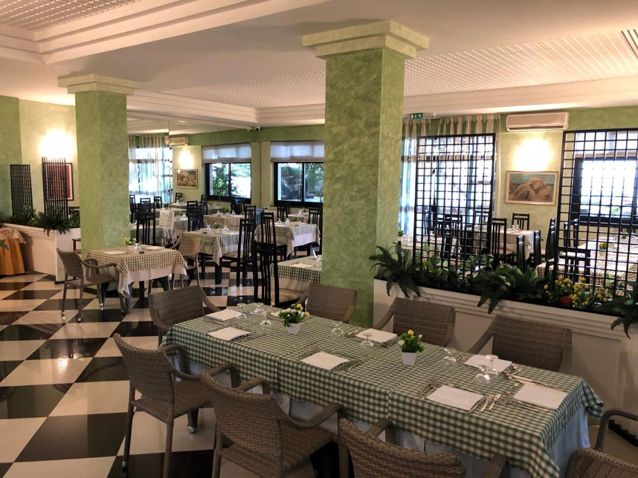 Hotel Ristorante Stellato Trebisacce Luaran gambar